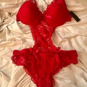Red Lace Lingerie 1X/Size 8